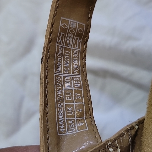 Vionic Orthaheel Women's Sandals  Size 6 Tan - Picture 5 of 9